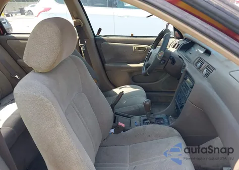 2000 Toyota Camry Le V6 from USA, damaged, VIN 4T1BF28K7YU936187